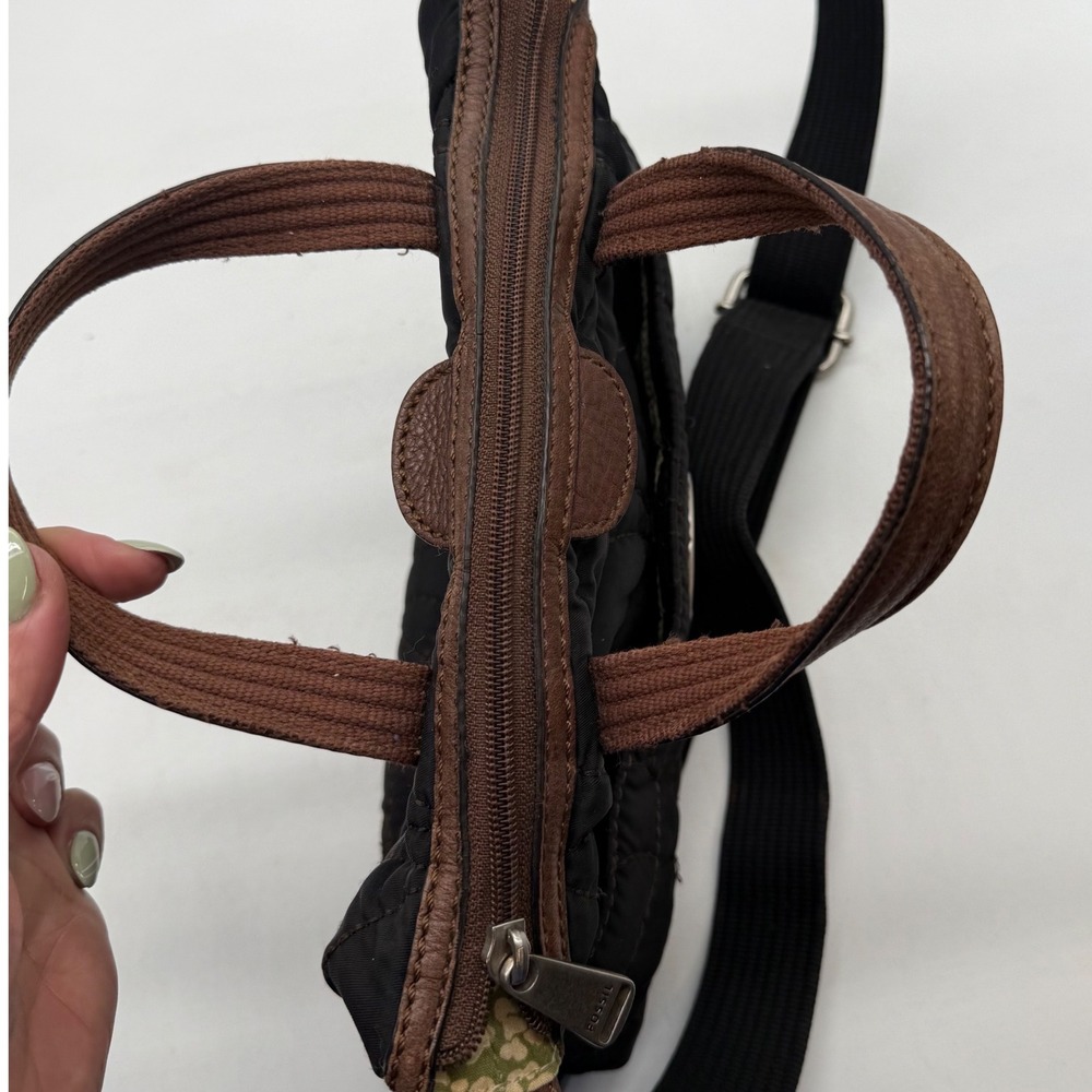 Fossil Key-Per Black Quilted Nylon Crossbody Bag Brown Leather Trim Y2K - Picture 4 of 11